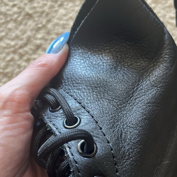 Doc Martens Dr. Martens pebbled leather boots - Picture 4 of 5